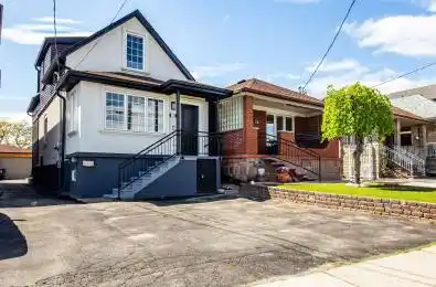 19 Schell Avenue Toronto W04 Ontario M6E 2S7