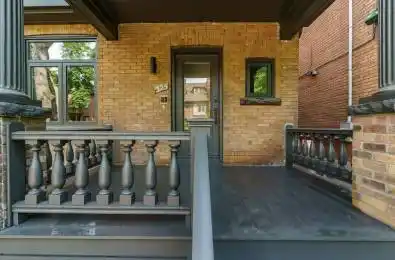 325 Brunswick Avenue Unit# Lower Toronto C02 Ontario M5R 2Z1