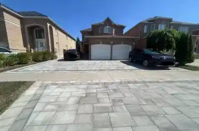 563 Highglen Avenue Unit# Primary Bedroom Markham Ontario L3S 4N3