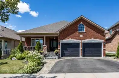 941 Greenleaf Circle Oshawa Ontario L1K 2W8
