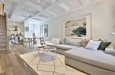 73 Foxley Street Toronto C01 Ontario M6J 1P9