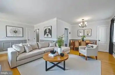 472 Annapolis Avenue Unit# Main Floor Oshawa Ontario L1J 2Y7