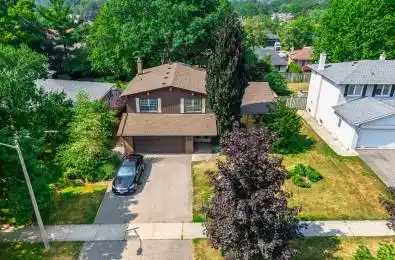 3667 Beechollow Crescent Mississauga Ontario L4Y 3T3