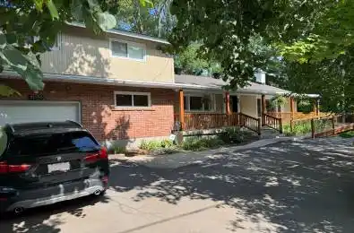2039 Merivale Road Country Place - Pineglen - Crestview and Area Ontar