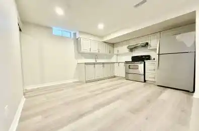 33 FERNCLIFFE Crescent Unit# Basement Markham Ontario L3S 4N9