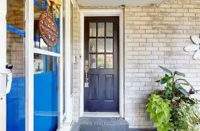22 Birdsilver Gardens Toronto E10 Ontario M1C 4M5