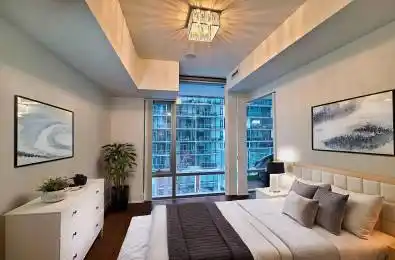 39 Queens Quay Unit# 526 Toronto C01 Ontario M5E 0A4