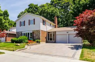 811 Huntingwood Drive Toronto E05 Ontario M1T 2L8