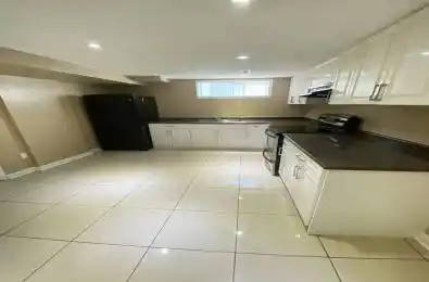 41 Wootten Way Unit# Bsmt Markham Ontario L3P 4A5