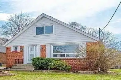 19 Westchester Street Toronto W04 Ontario M6M 2S4