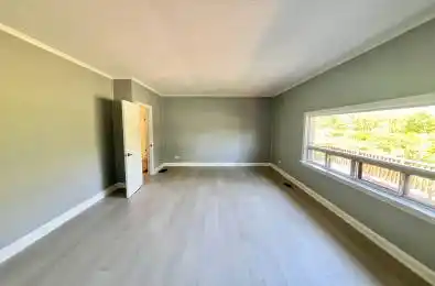 556 West Shore blvd Boulevard Unit# Main floor Pickering Ontario L1W 2