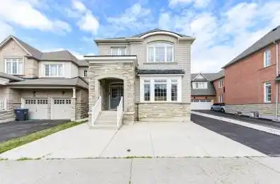 210 Castle Oaks Crossing Brampton Ontario L6P 3X2