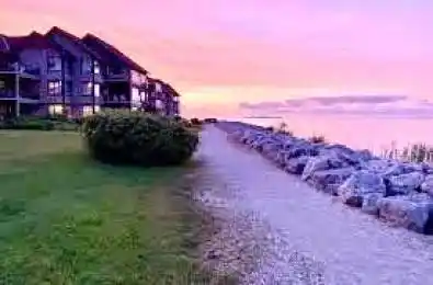 917 Cedarpointe Court Unit# 10 Collingwood Ontario L9Y 5C7