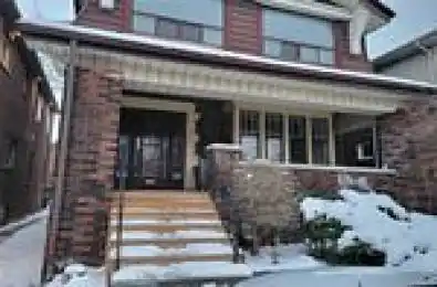 751 Coxwell Avenue Unit# Upper #2 Toronto E03 Ontario M4C 3C5