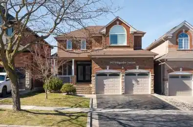 947 Wingarden Crescent Pickering Ontario L1V 7C4