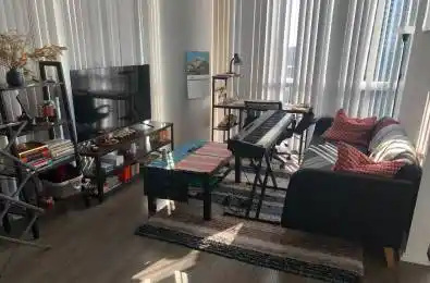 45 Charles Street Unit# 3306 Toronto C08 Ontario M4Y 0B8
