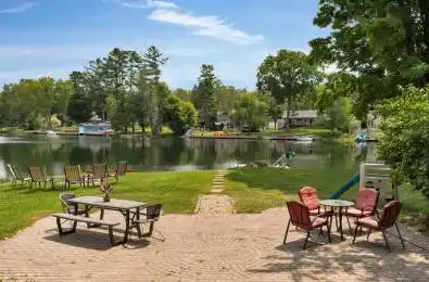 1002 Cowbell Lane Gravenhurst Ontario P0E 1N0