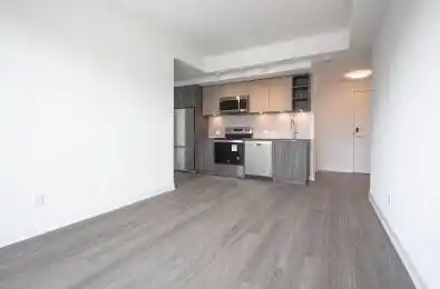 100 Eastdale Avenue Unit# 1401 Toronto E03 Ontario M4C 5A1