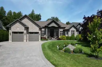 195 Birchwood Avenue Kincardine Ontario N0G 2T0