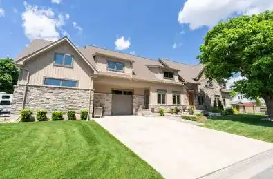 20 Eastwood Avenue Oshawa Ontario L1G 3Y6