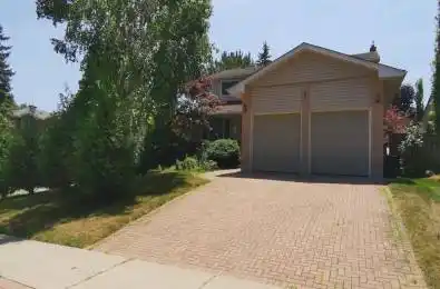 9 Denlow Boulevard Toronto C13 Ontario M3B 1P3