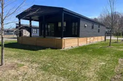 1047 Bonnie Lake Camp Road Unit# LKR023 Bracebridge Ontario P1L 1W9