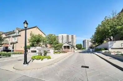 1000 The Esplanade Road Unit# 1716 Pickering Ontario L1V 6V4