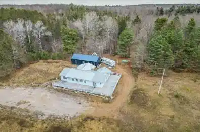 2180-2186 HIGHWAY 141 N/A Muskoka Lakes Ontario P0B 1L0