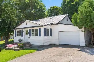 3034 Louisa Street Howick Ontario N0G 1V0