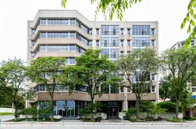 66 Bay Street Unit# PH5 Hamilton Ontario L8P 4Z6
