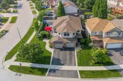 7 Marigold Drive Guelph Ontario N1C 1G5