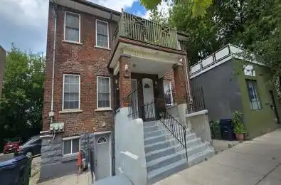 1554 Queen Street Toronto E01 Ontario M4L 1E8