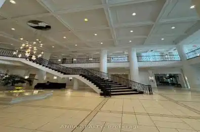 25 Greenview Avenue Unit# 721 Toronto C07 Ontario M2M 1R2