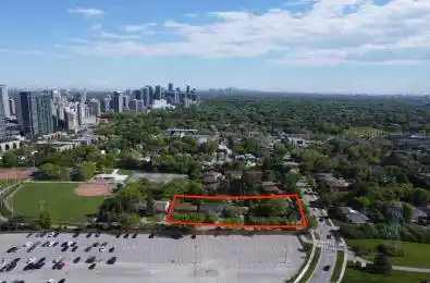 137 Blake Avenue Toronto C07 Ontario M2M 1B4