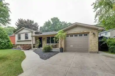 63 PARK LANE Crescent London South Ontario N6K 2V1