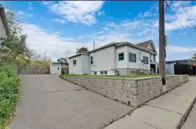 266 Beach Road Unit# UPPER Hamilton Ontario L8L 4B2