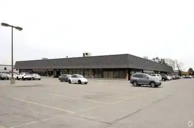 350 Rutherford Road Unit# 9 Brampton Ontario L6W 3M2