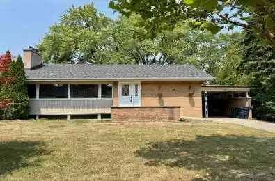 30 Chatfield Drive Toronto C13 Ontario M3B 1K5