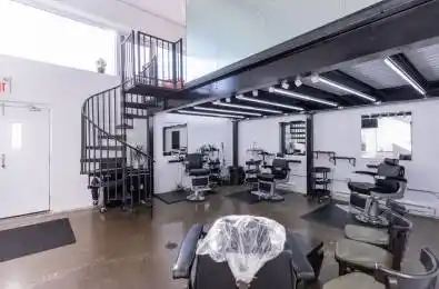 374-376 Bathurst Street Toronto C01 Ontario M5T 2S6