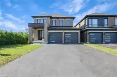 4 Slater Street Cambridge Ontario N1R 0C4