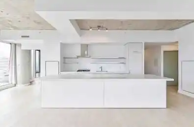 560 King Street Unit# 1101 Toronto C01 Ontario M5V 1M3