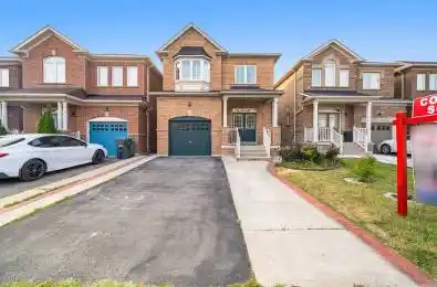 8 Washburn Road Brampton Ontario L6P 3V7