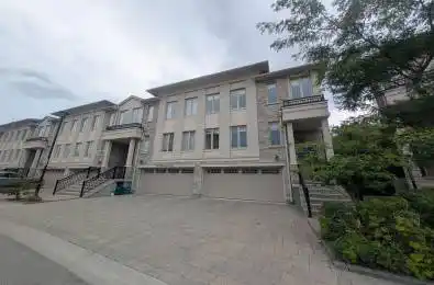 28 Plowman Lane Richmond Hill Ontario L4B 0G4