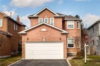 26 Canyon Creek Avenue Richmond Hill Ontario L4C 0E9