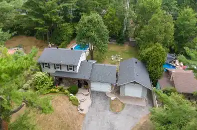 31 Lawrence Avenue Springwater Ontario L9X 0W4