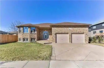 98 THOMAS Avenue Brantford Ontario N3S 7V4