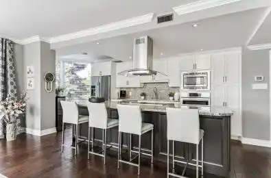 1905 Pilgrims Way Unit# 301 Oakville Ontario L6M 2X2