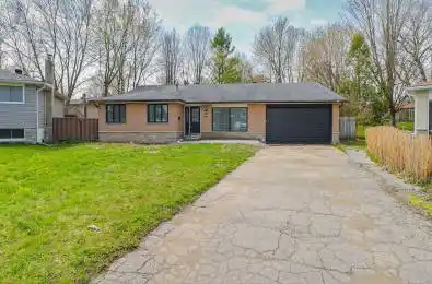 10 CURTISS Court Barrie Ontario L4M 2M7