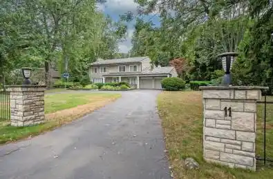11 Colonial Crescent Oakville Ontario L6J 4K8