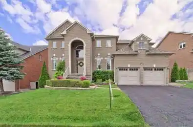 991 Ivsbridge Boulevard Newmarket Ontario L3X 2A2